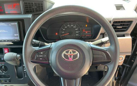 Toyota Roomy I, 2019 год, 890 035 рублей, 13 фотография
