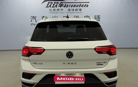 Volkswagen T-Roc I, 2021 год, 2 630 000 рублей, 5 фотография