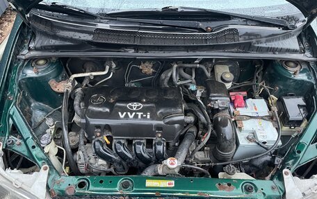 Toyota Echo, 2001 год, 350 000 рублей, 11 фотография