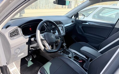 Volkswagen Tiguan II, 2021 год, 3 850 000 рублей, 8 фотография