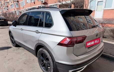 Volkswagen Tiguan II, 2021 год, 3 850 000 рублей, 4 фотография