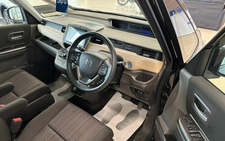 Honda Freed II, 2019 год, 1 869 000 рублей, 10 фотография