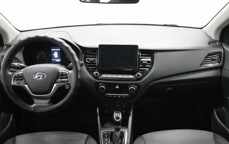 Hyundai Solaris II рестайлинг, 2021 год, 1 100 000 рублей, 14 фотография