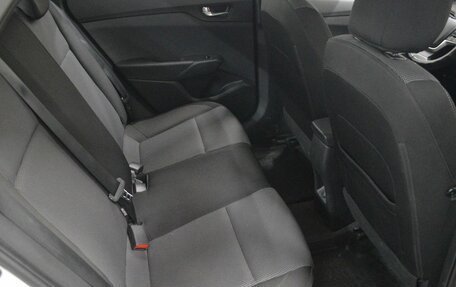 Hyundai Solaris II рестайлинг, 2021 год, 1 100 000 рублей, 13 фотография