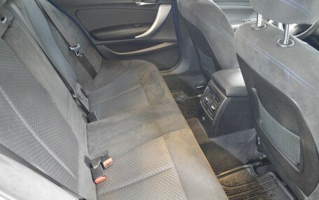 BMW 1 серия, 2018 год, 2 400 000 рублей, 13 фотография