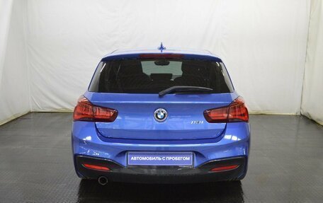 BMW 1 серия, 2018 год, 2 400 000 рублей, 6 фотография