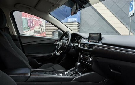 Mazda 6, 2018 год, 1 870 000 рублей, 6 фотография