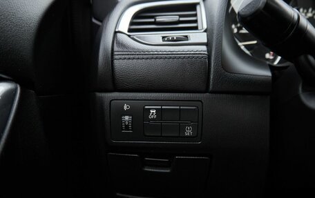 Mazda 6, 2018 год, 1 870 000 рублей, 13 фотография