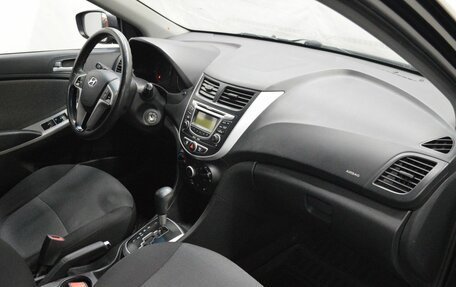 Hyundai Solaris II рестайлинг, 2012 год, 570 000 рублей, 12 фотография