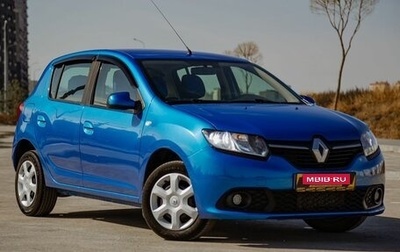 Renault Sandero II рестайлинг, 2018 год, 800 000 рублей, 1 фотография
