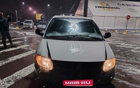 Dodge Caravan IV, 2002 год, 170 000 рублей, 6 фотография