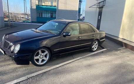 Mercedes-Benz E-Класс, 2000 год, 350 000 рублей, 1 фотография