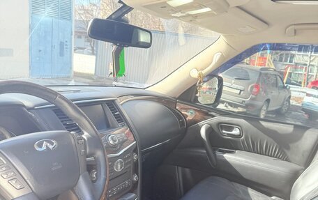 Infiniti QX56, 2012 год, 1 750 000 рублей, 2 фотография