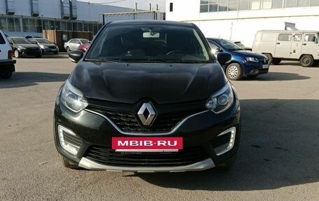 Renault Kaptur I рестайлинг, 2018 год, 1 300 000 рублей, 3 фотография