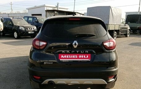 Renault Kaptur I рестайлинг, 2018 год, 1 300 000 рублей, 4 фотография