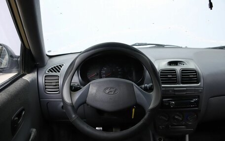 Hyundai Accent II, 2004 год, 230 000 рублей, 13 фотография