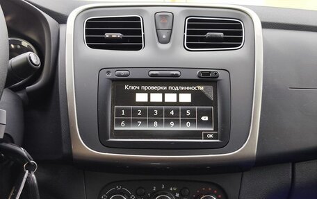 Renault Logan II, 2022 год, 1 299 000 рублей, 18 фотография