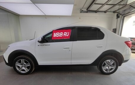 Renault Logan II, 2022 год, 1 299 000 рублей, 10 фотография