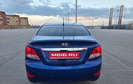 Hyundai Solaris II рестайлинг, 2012 год, 900 000 рублей, 6 фотография