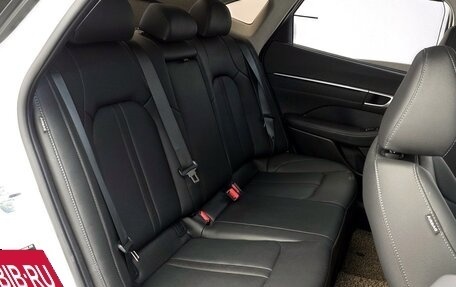 Hyundai Sonata VIII, 2022 год, 2 120 000 рублей, 12 фотография