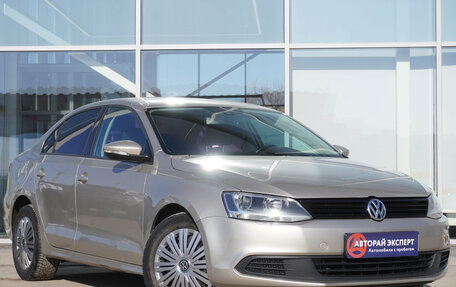 Volkswagen Jetta VI, 2012 год, 925 000 рублей, 3 фотография