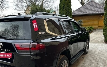 Toyota Land Cruiser, 2022 год, 11 000 000 рублей, 5 фотография