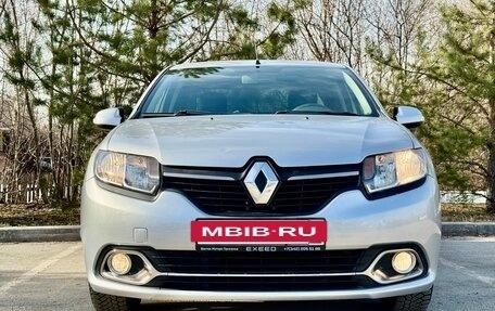 Renault Logan II, 2015 год, 700 000 рублей, 10 фотография