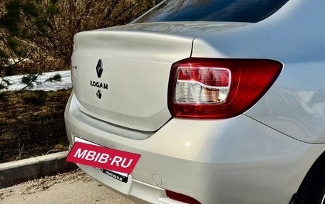 Renault Logan II, 2015 год, 700 000 рублей, 4 фотография