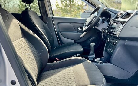 Renault Logan II, 2015 год, 700 000 рублей, 26 фотография