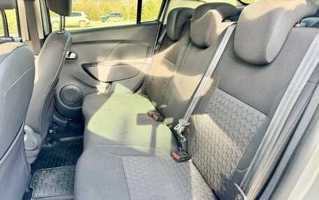 Renault Logan II, 2015 год, 700 000 рублей, 30 фотография