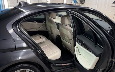 BMW 5 серия, 2018 год, 4 950 000 рублей, 9 фотография