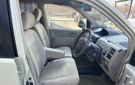 Nissan Otti I, 2006 год, 295 000 рублей, 17 фотография