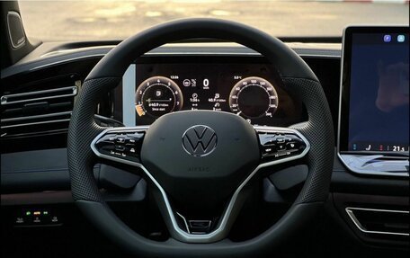 Volkswagen Tiguan, 2026 год, 4 800 000 рублей, 19 фотография