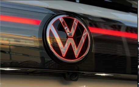 Volkswagen Tiguan, 2026 год, 4 800 000 рублей, 28 фотография