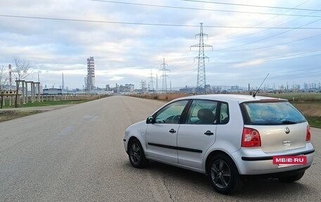 Volkswagen Polo IV рестайлинг, 2003 год, 300 000 рублей, 4 фотография