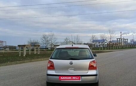 Volkswagen Polo IV рестайлинг, 2003 год, 300 000 рублей, 2 фотография