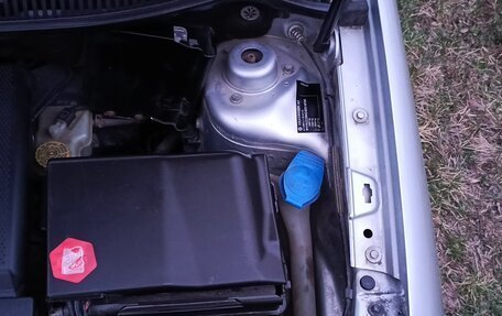 Volkswagen Polo IV рестайлинг, 2003 год, 300 000 рублей, 15 фотография