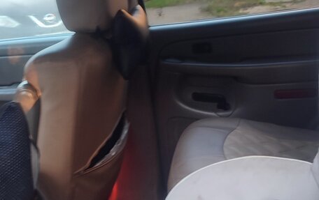 Chevrolet Tahoe II, 2004 год, 750 000 рублей, 7 фотография