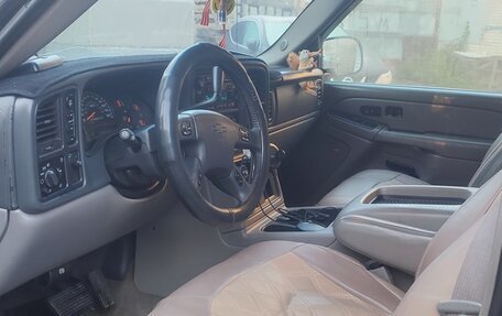 Chevrolet Tahoe II, 2004 год, 750 000 рублей, 9 фотография