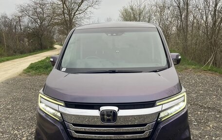 Honda Stepwgn IV, 2017 год, 2 200 000 рублей, 17 фотография