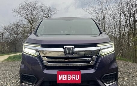 Honda Stepwgn IV, 2017 год, 2 200 000 рублей, 12 фотография