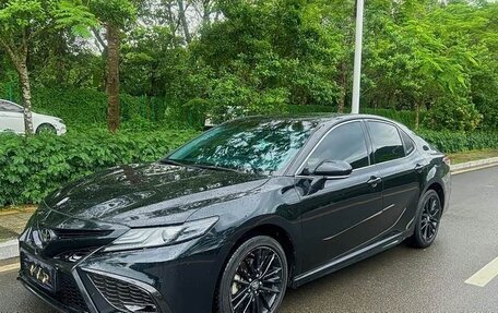 Toyota Camry, 2023 год, 2 120 000 рублей, 3 фотография