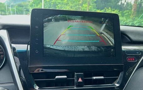 Toyota Camry, 2023 год, 2 120 000 рублей, 10 фотография