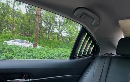 Toyota Camry, 2023 год, 2 120 000 рублей, 12 фотография