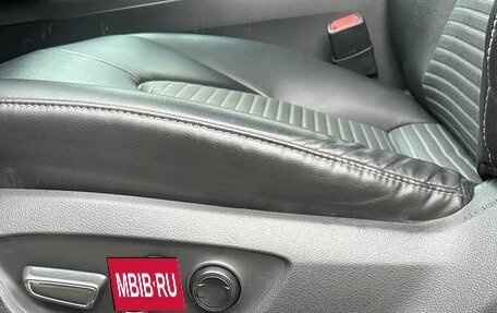 Toyota Camry, 2023 год, 2 120 000 рублей, 13 фотография