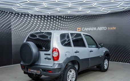 Chevrolet Niva I рестайлинг, 2017 год, 840 000 рублей, 4 фотография