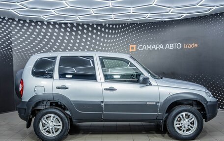 Chevrolet Niva I рестайлинг, 2017 год, 840 000 рублей, 7 фотография