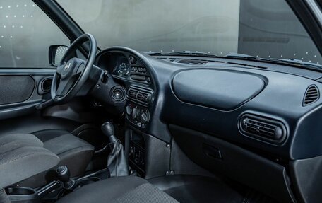 Chevrolet Niva I рестайлинг, 2017 год, 840 000 рублей, 16 фотография