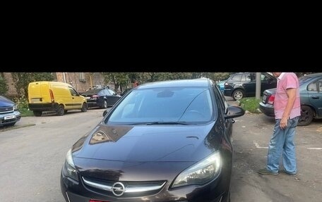 Opel Astra J, 2013 год, 770 000 рублей, 1 фотография