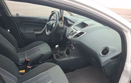 Ford Fiesta, 2008 год, 470 000 рублей, 10 фотография